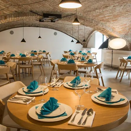 Restaurant Na Navsi Ricany (South Moravian)