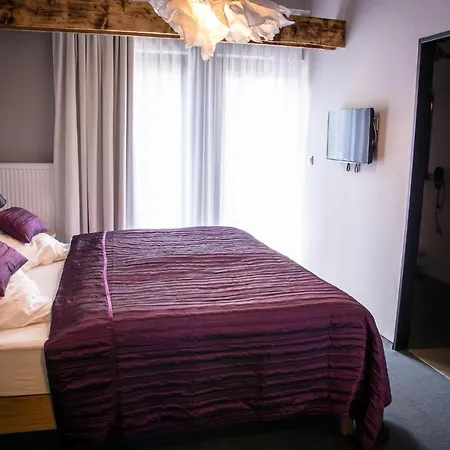 招待所 Restaurant Na Navsi