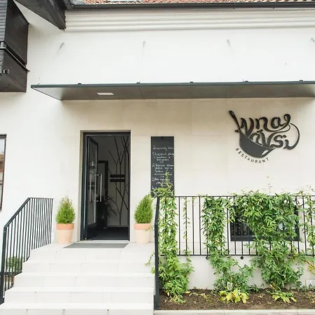 Restaurant Na Navsi 3*