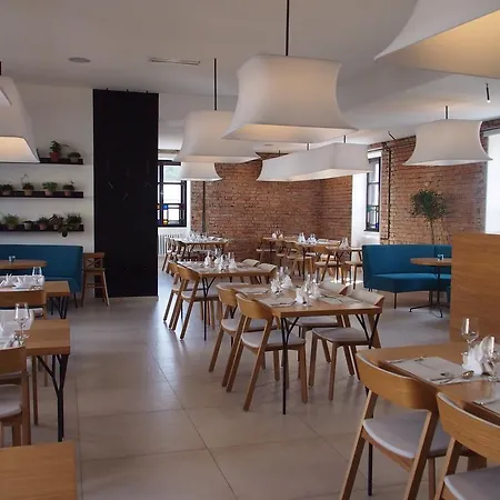 Pensjonat Restaurant Na Navsi