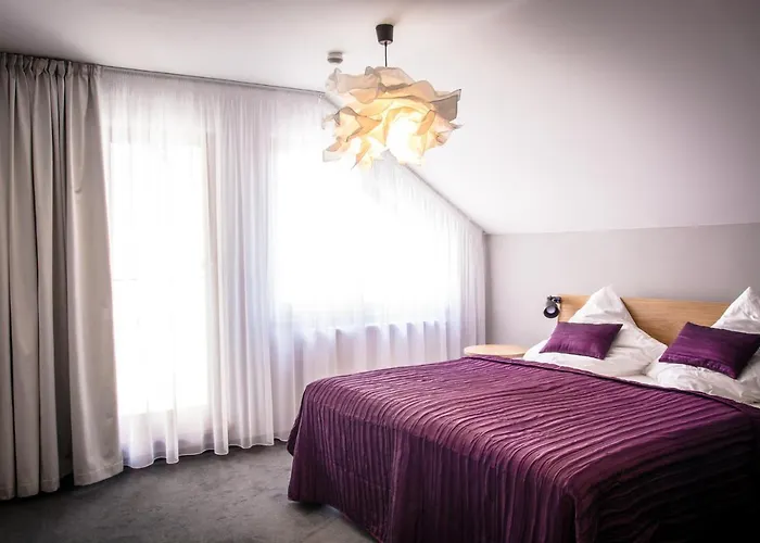 Restaurant Na Navsi Gasthuis 3*