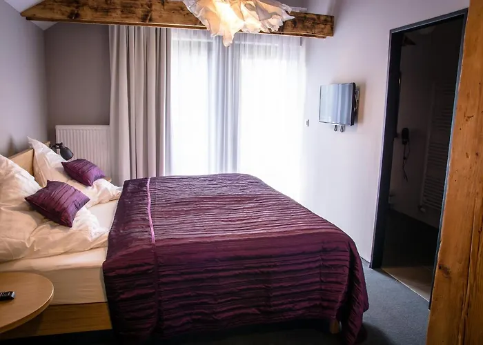 Gasthuis Restaurant Na Navsi