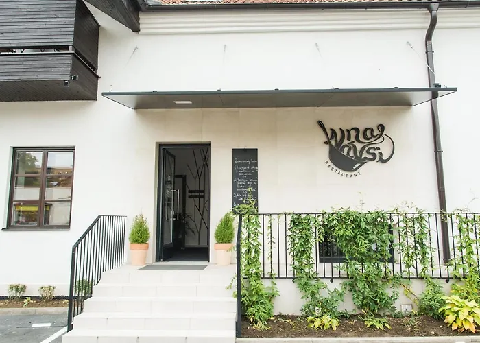 Restaurant Na Navsi 3*