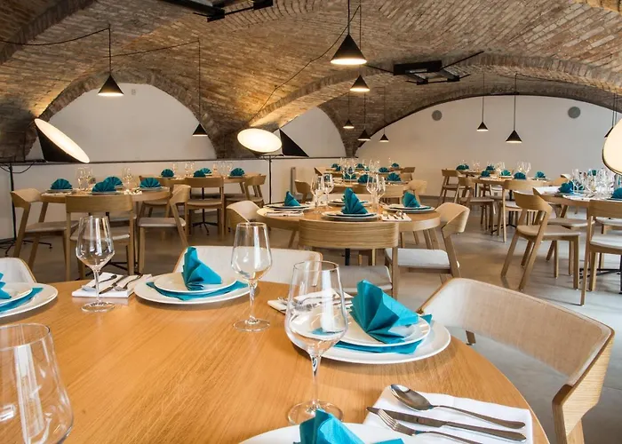 Restaurant Na Navsi 3*